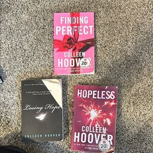 Colleen Hoover Book Set - Pink, Black, Red